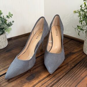 New Guess Traces Perforated Gray Pumps with gold accents
